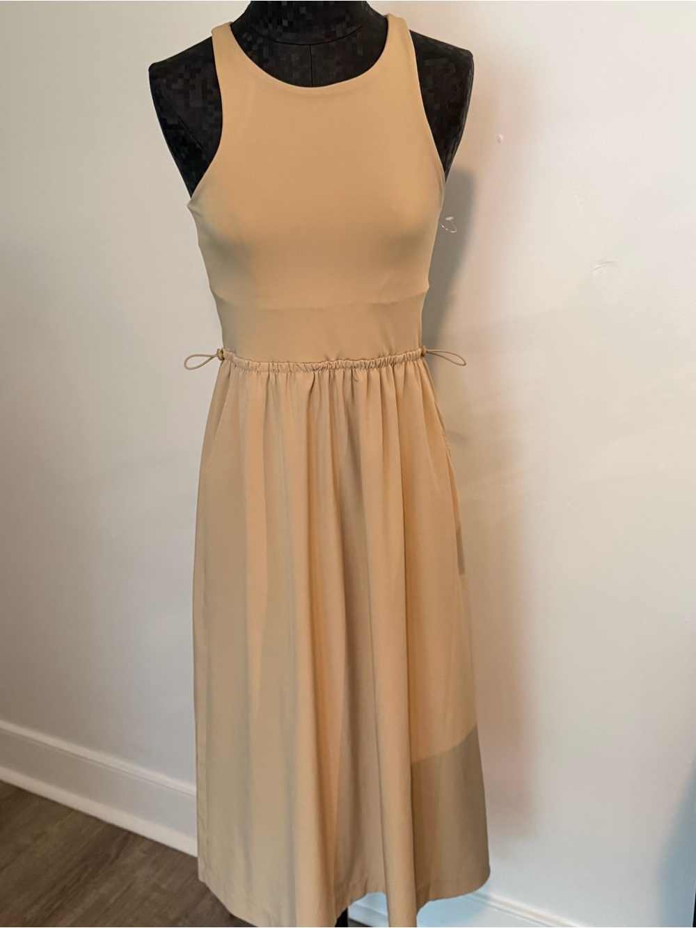 LOFT Lou & Grey Side Bungee Pocket Midi Dress - Picture 3 of 11